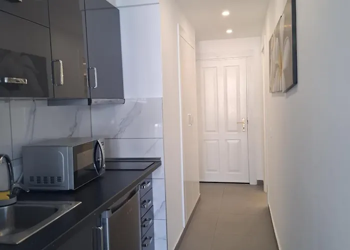 Flora Poolside View Park Apartman San Miguel de Abona