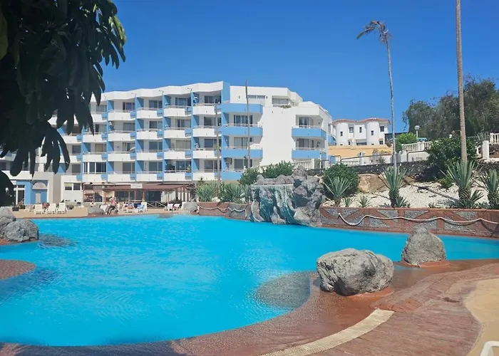 Flora Poolside View Park Apartman San Miguel de Abona